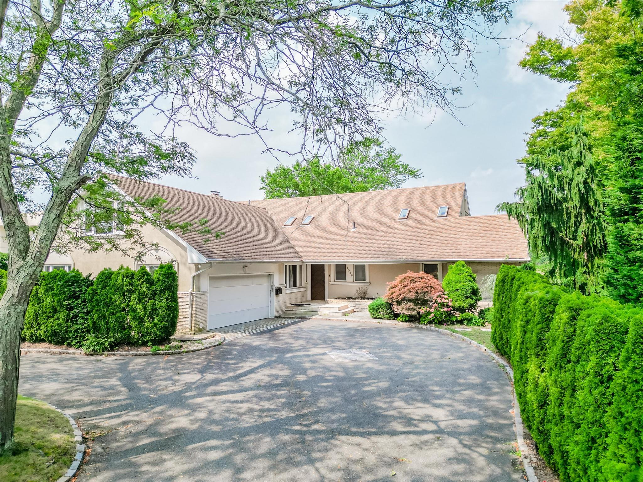1016 Channel Drive, Hewlett Harbor, NY 11557