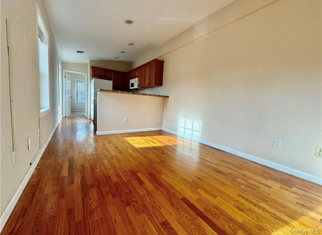 10 Burnside Avenue # F, Congers, NY 10920