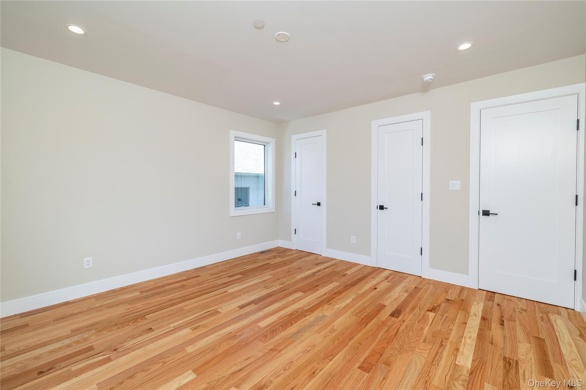 344 E Fulton Street, Long Beach, NY 11561