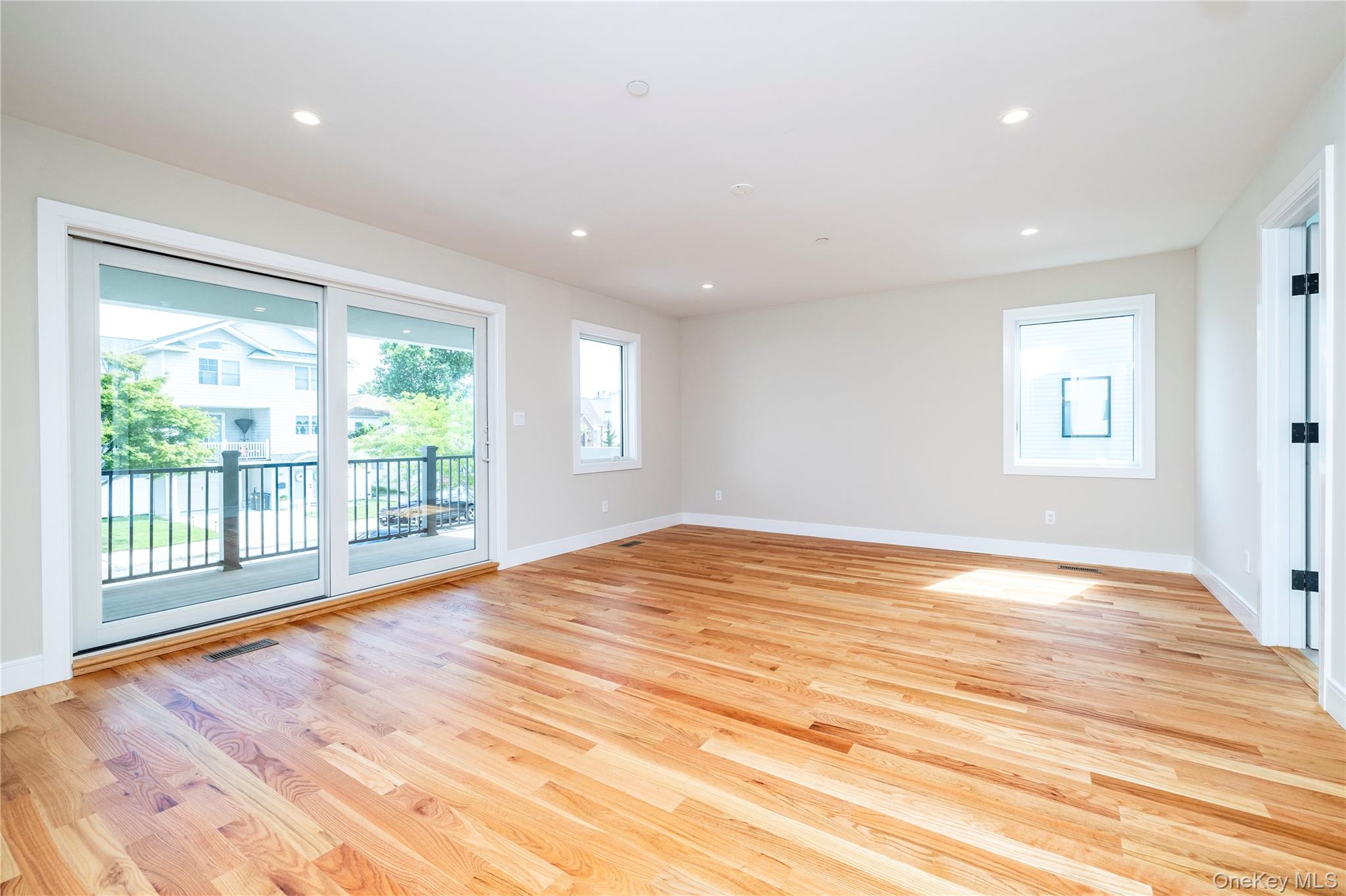 344 E Fulton Street, Long Beach, NY 11561