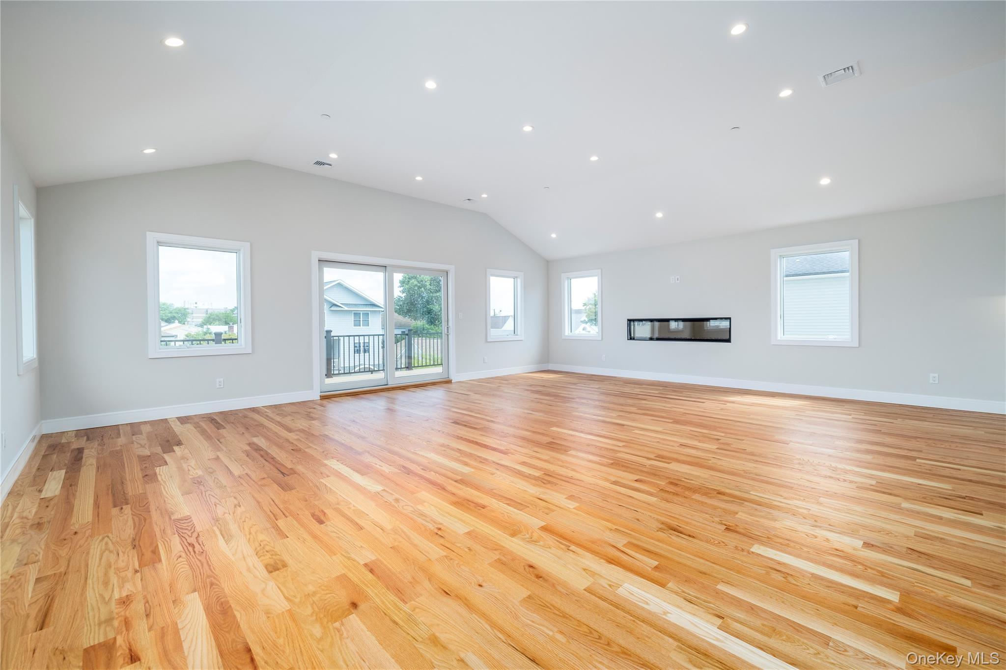 344 E Fulton Street, Long Beach, NY 11561