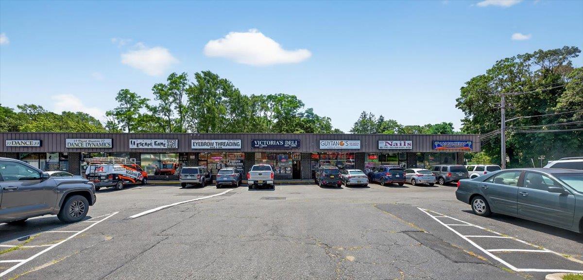 710 Portion Road, Lake Ronkonkoma, NY 11779