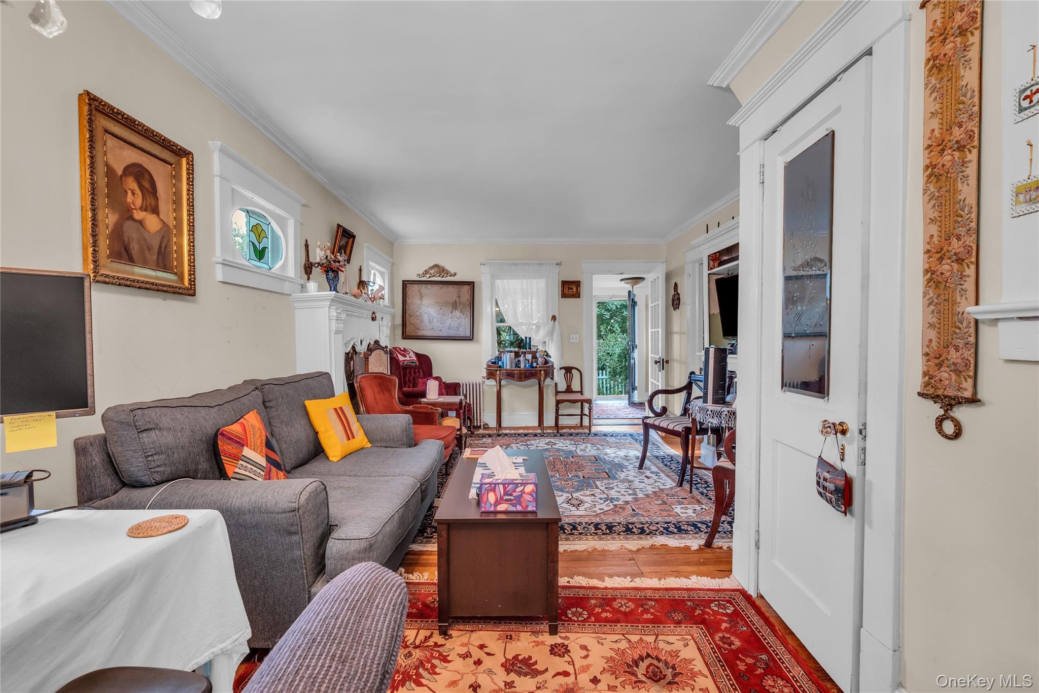 85 Robert Street, Patchogue, NY 11772