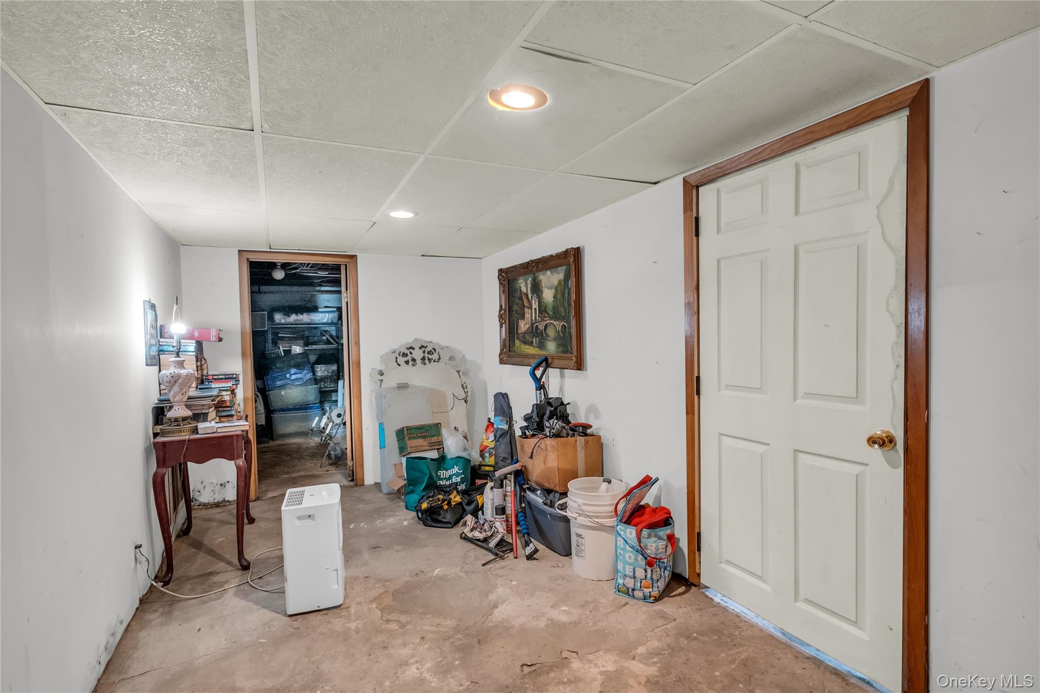 85 Robert Street, Patchogue, NY 11772