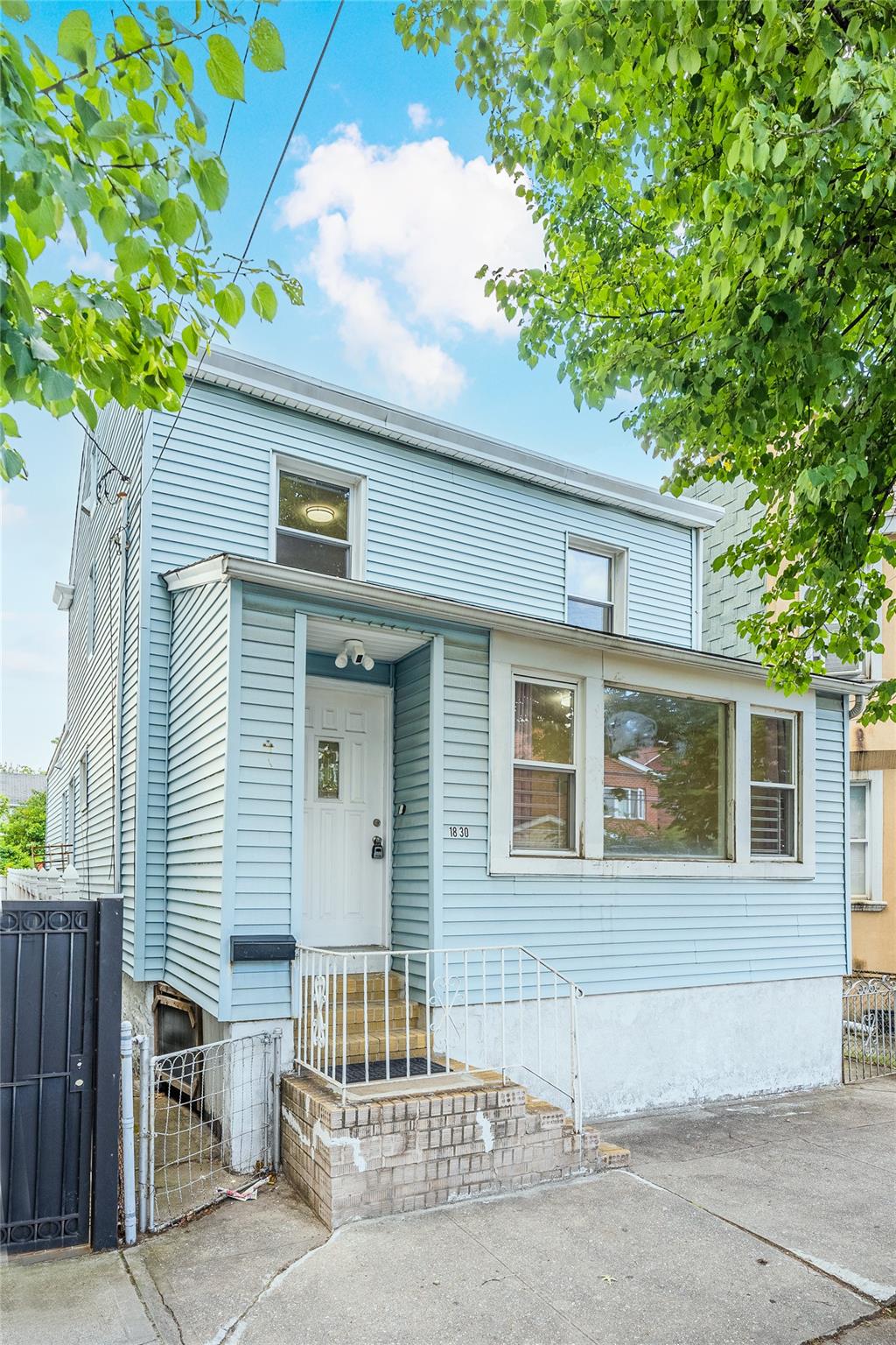 1830 124th Street, College Point, NY 11356