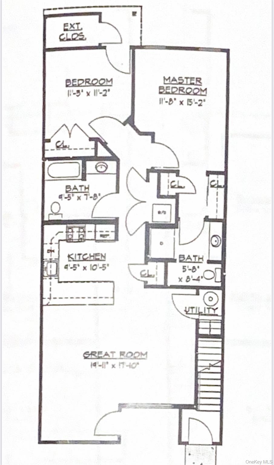 92 Millie Court, Patchogue, NY 11772