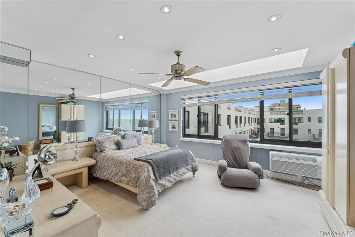 100 W Broadway # 7BB, Long Beach, NY 11561