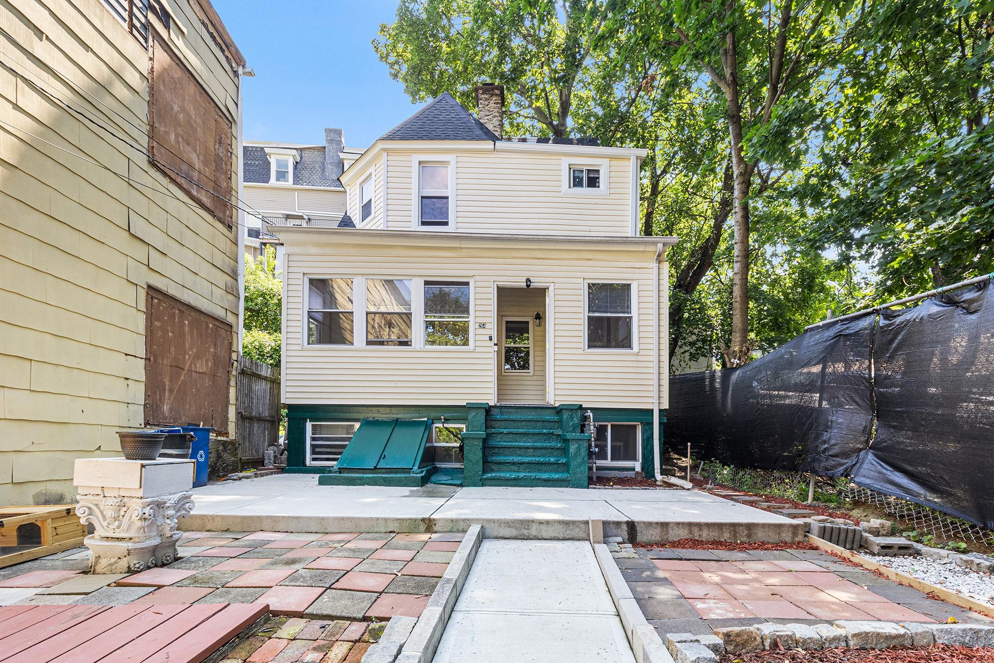 264 Woodworth Avenue, Yonkers, NY 10701
