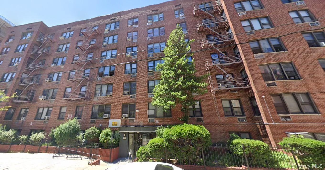 83-25 Vietor Avenue # 1D, Elmhurst, NY 11373