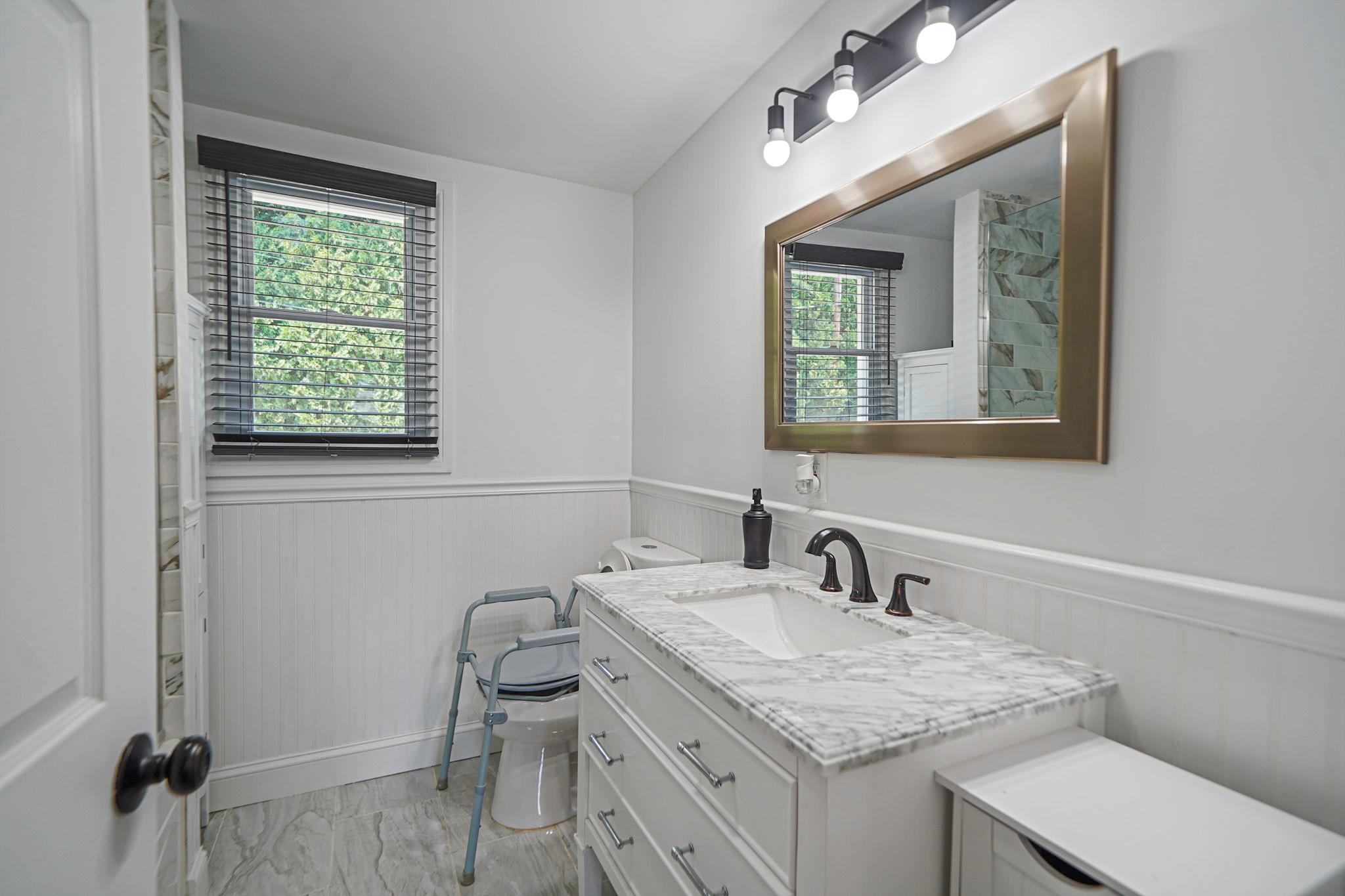 25 Cherry Lane, Wading River, NY 11792