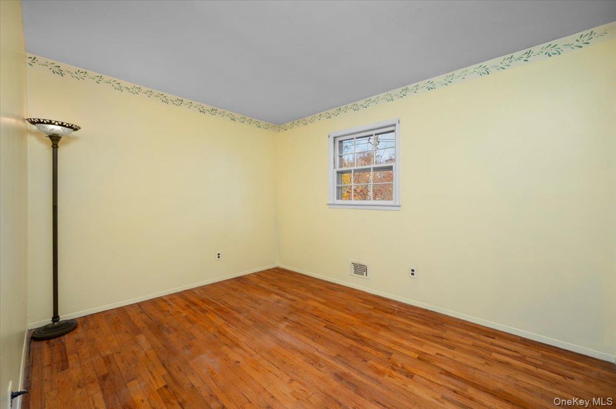 244 Mount Hope Boulevard, Hastings-on-Hudson, NY 10706