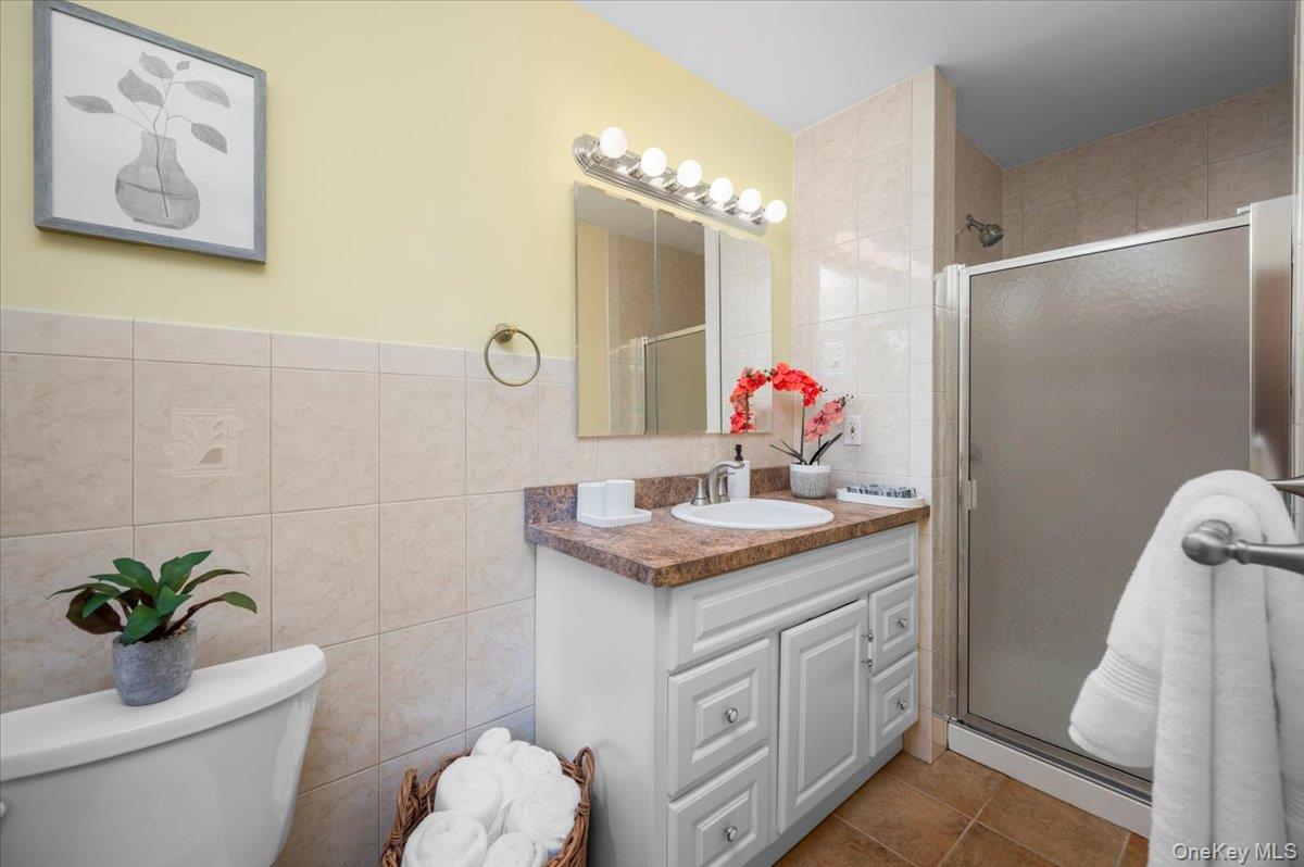 244 Mount Hope Boulevard, Hastings-on-Hudson, NY 10706