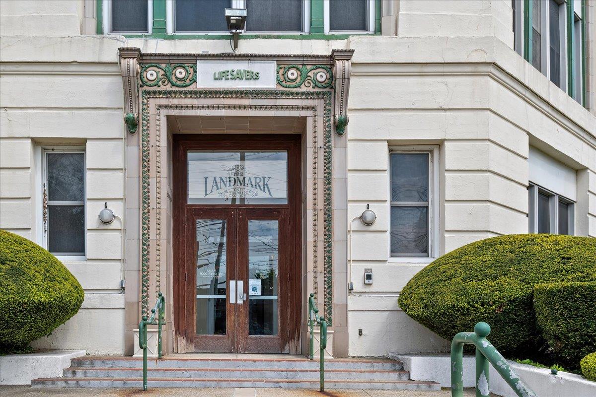 1 Landmark Square # 613, Port Chester, NY 10573