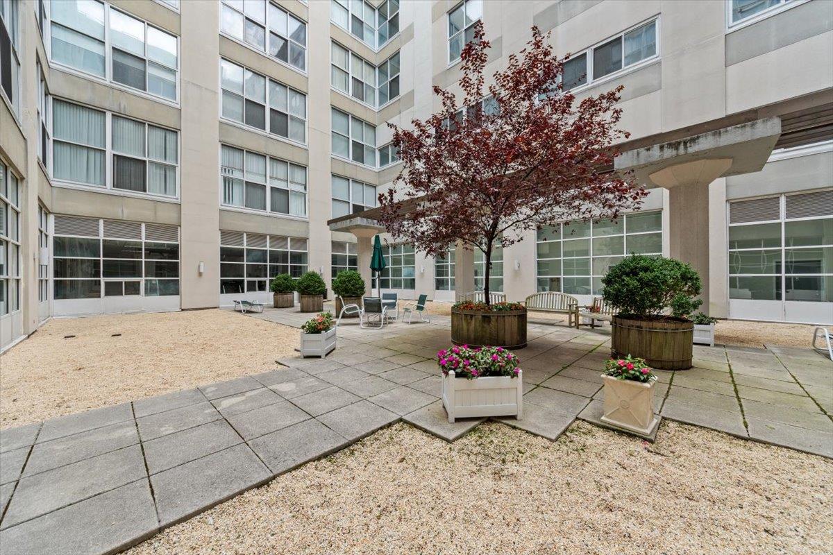 1 Landmark Square # 613, Port Chester, NY 10573