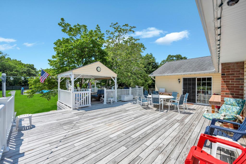 64 Rockaway Street, Islip Terrace, NY 11752