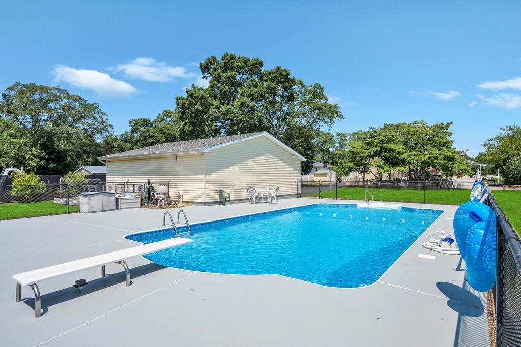 64 Rockaway Street, Islip Terrace, NY 11752