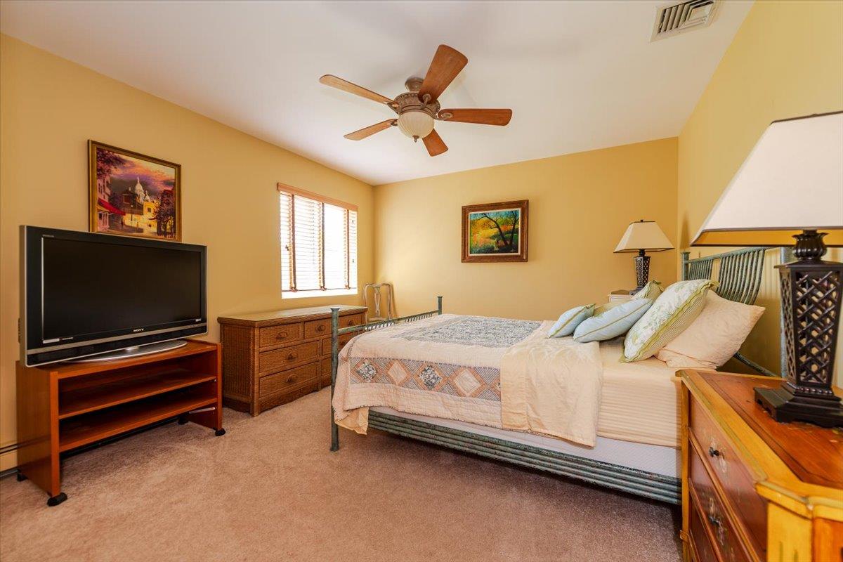 40 E Penn Street, Long Beach, NY 11561