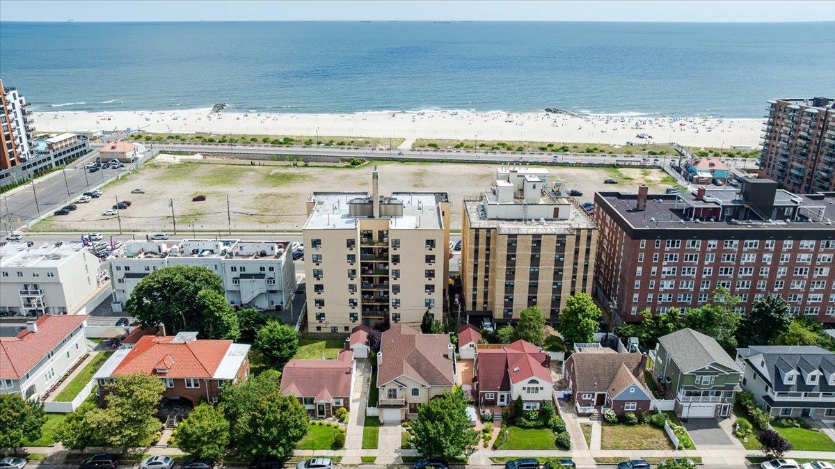 40 E Penn Street, Long Beach, NY 11561