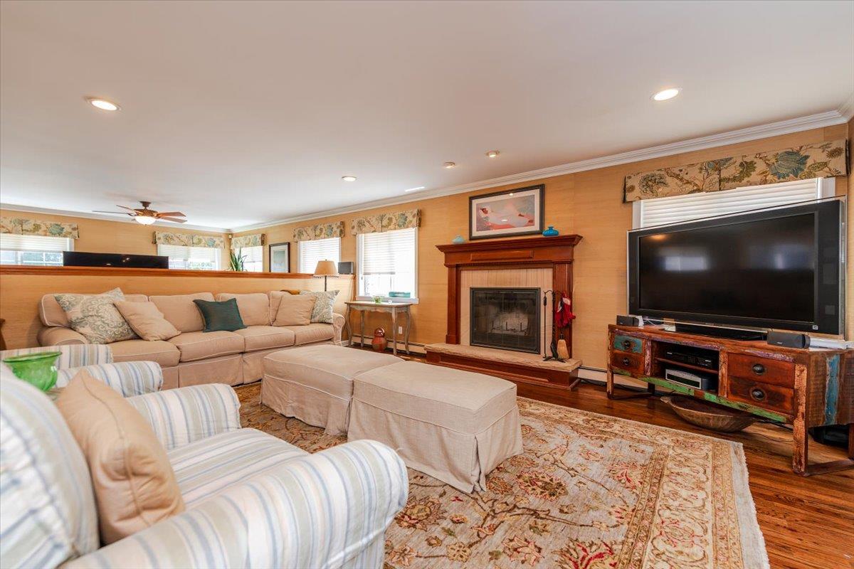 40 E Penn Street, Long Beach, NY 11561