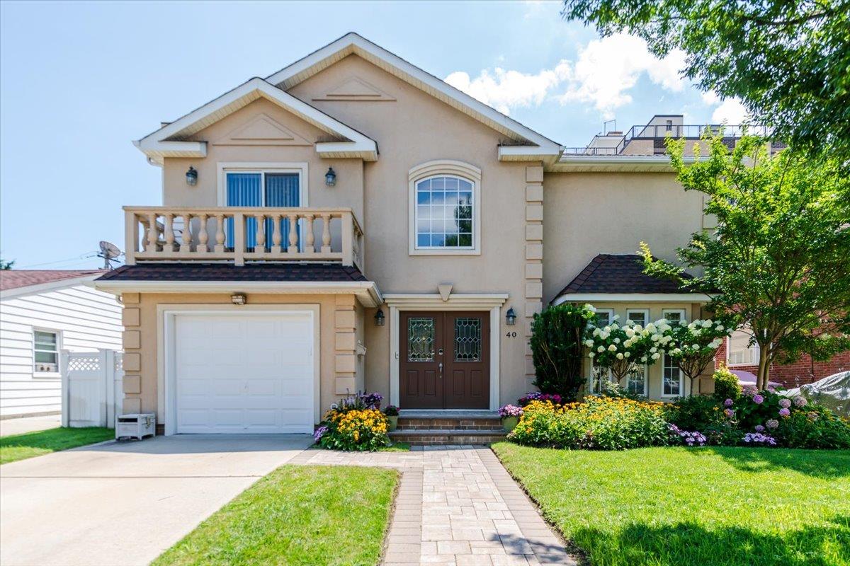 40 E Penn Street, Long Beach, NY 11561