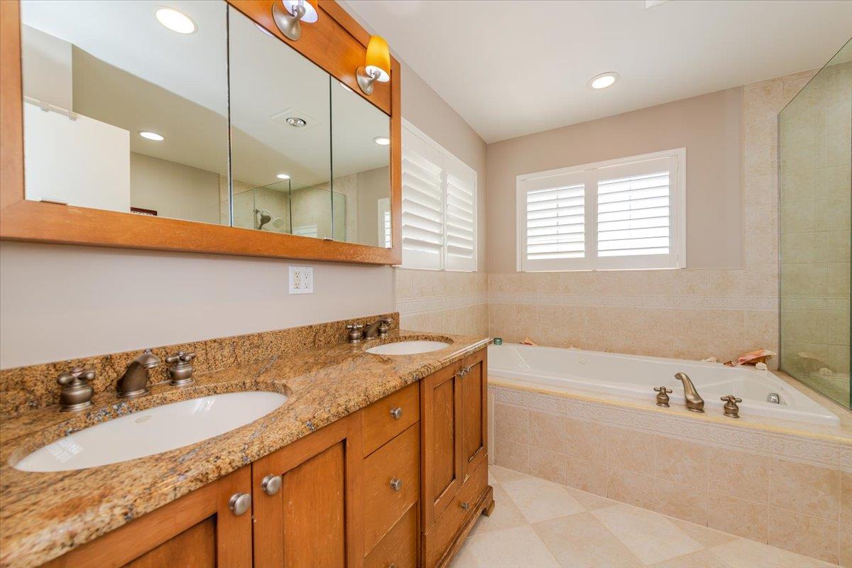 40 E Penn Street, Long Beach, NY 11561