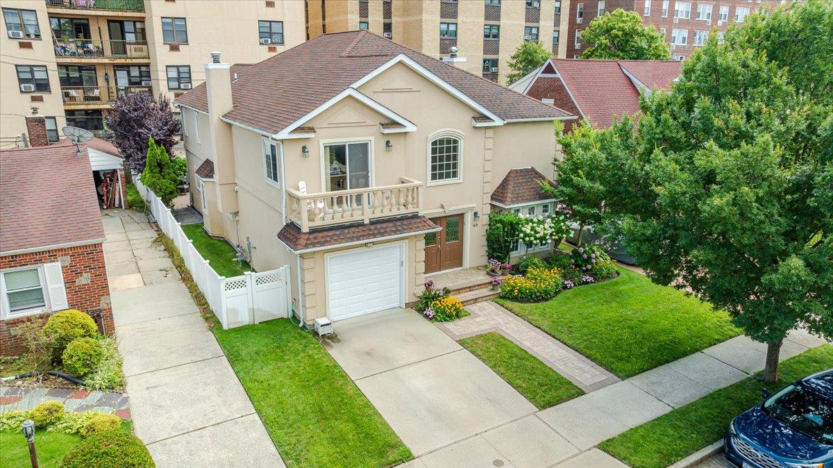 40 E Penn Street, Long Beach, NY 11561