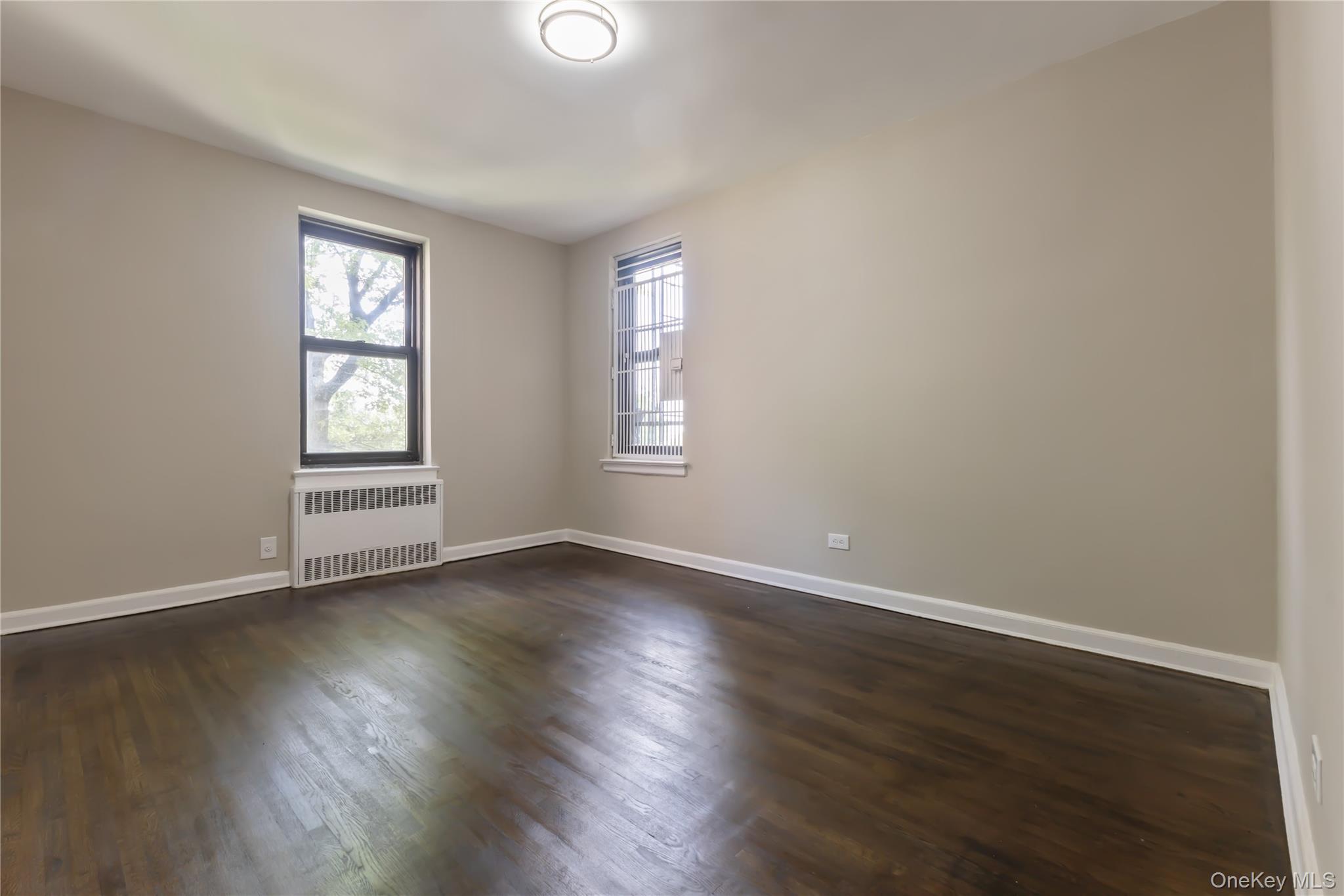 112-24 Northern Boulevard # 2E, Corona, NY 11368