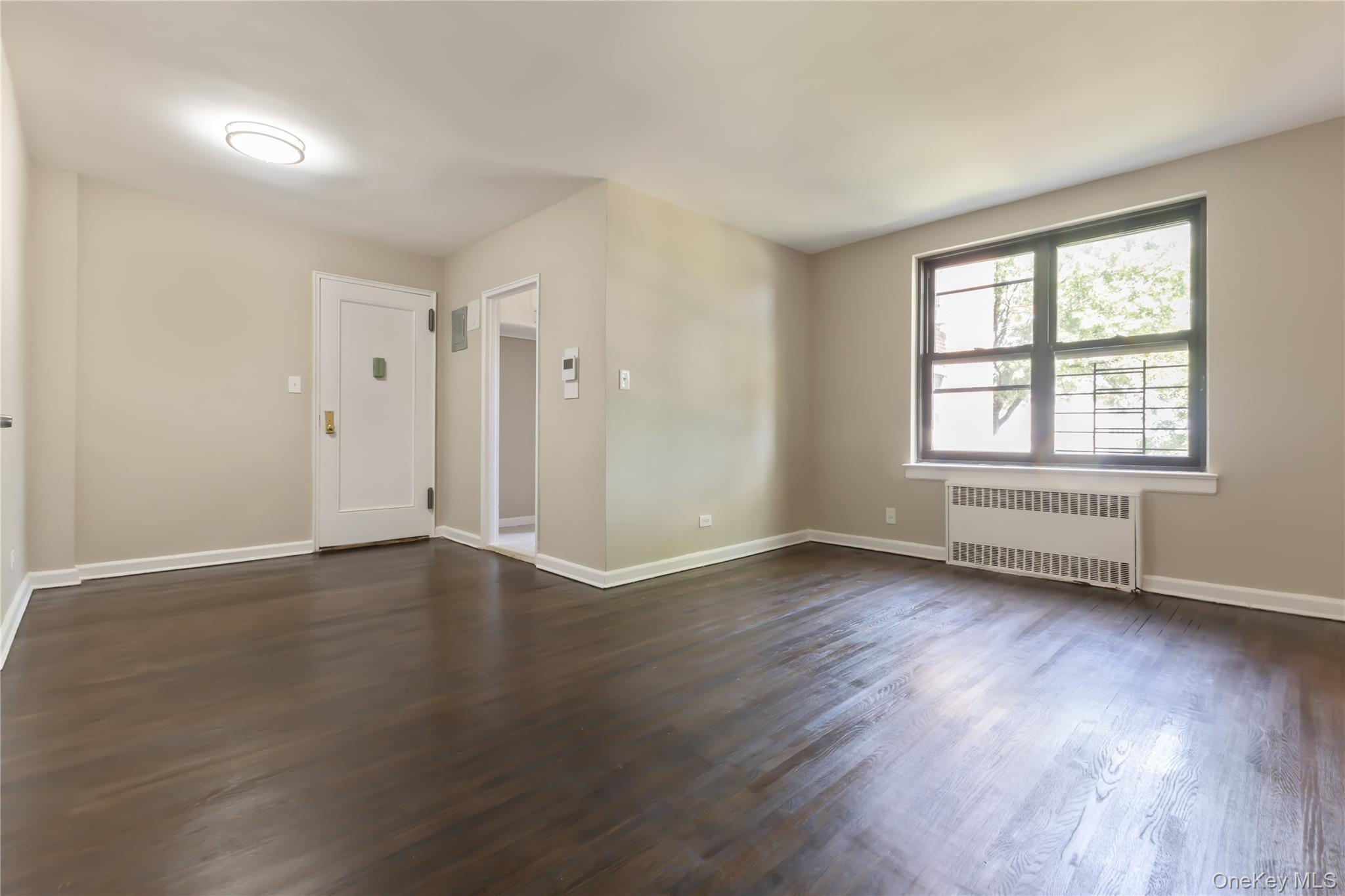 112-24 Northern Boulevard # 2E, Corona, NY 11368