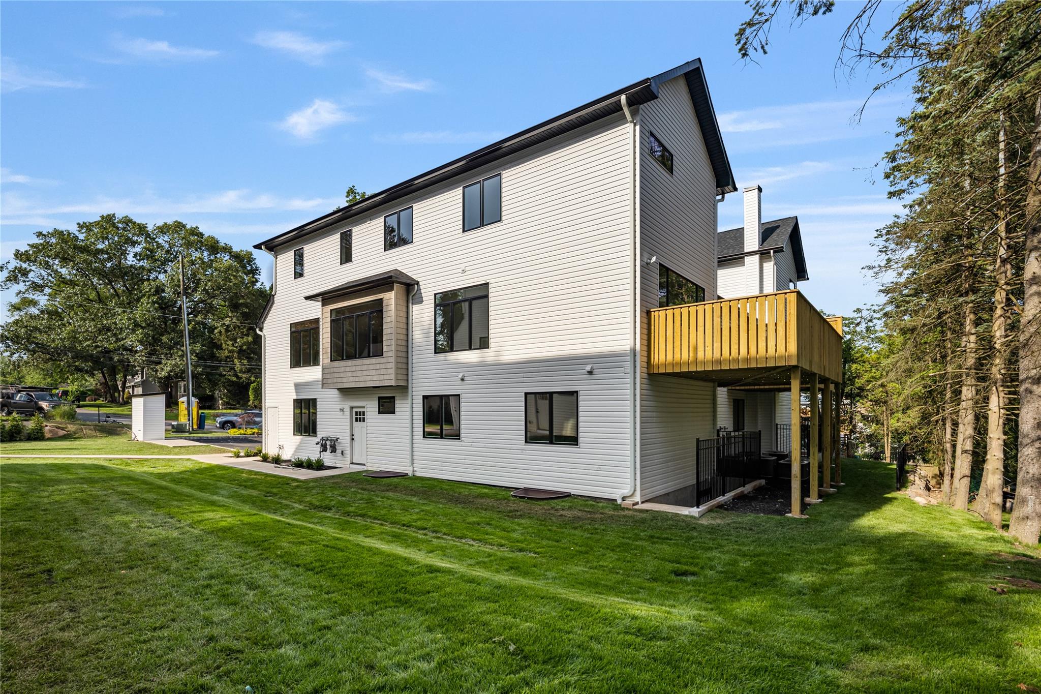 24 Suffern Place # 201, Monsey, NY 10952