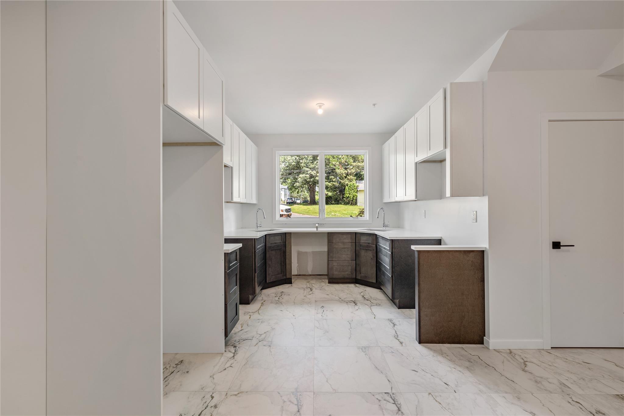 24 Suffern Place # 201, Monsey, NY 10952