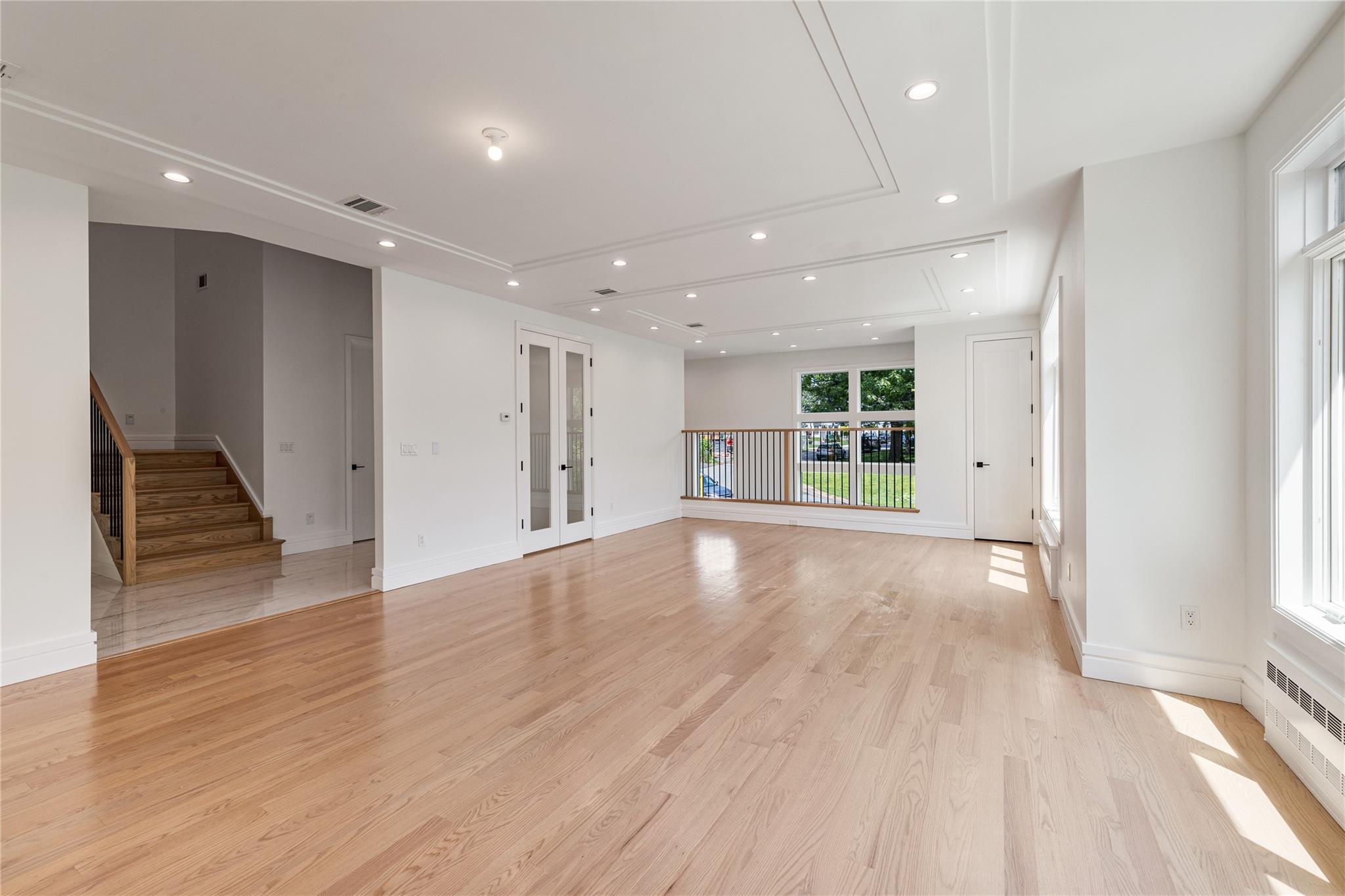 24 Suffern Place # 201, Monsey, NY 10952