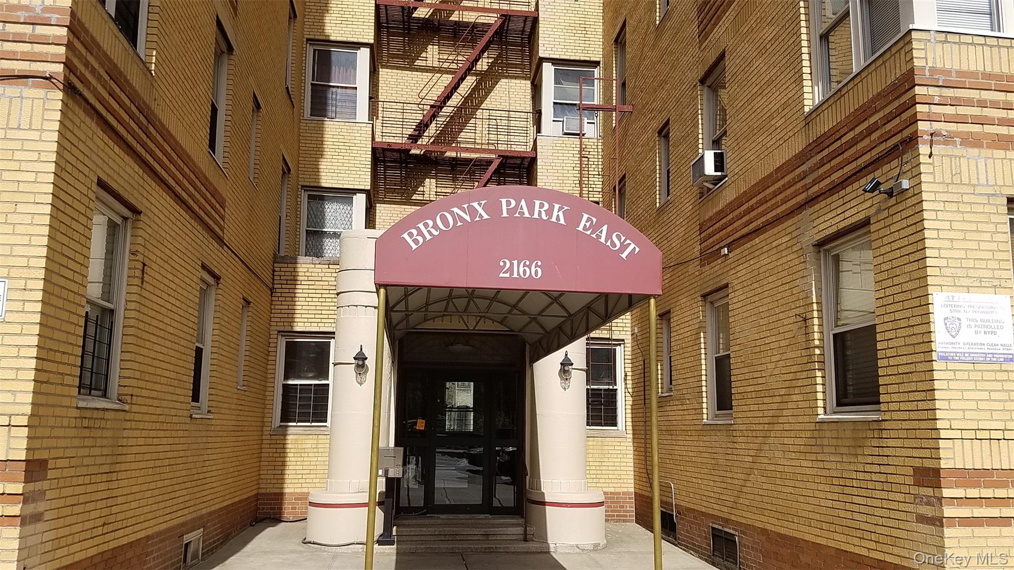 2166 Bronx Park East Street # 2K, Bronx, NY 10462