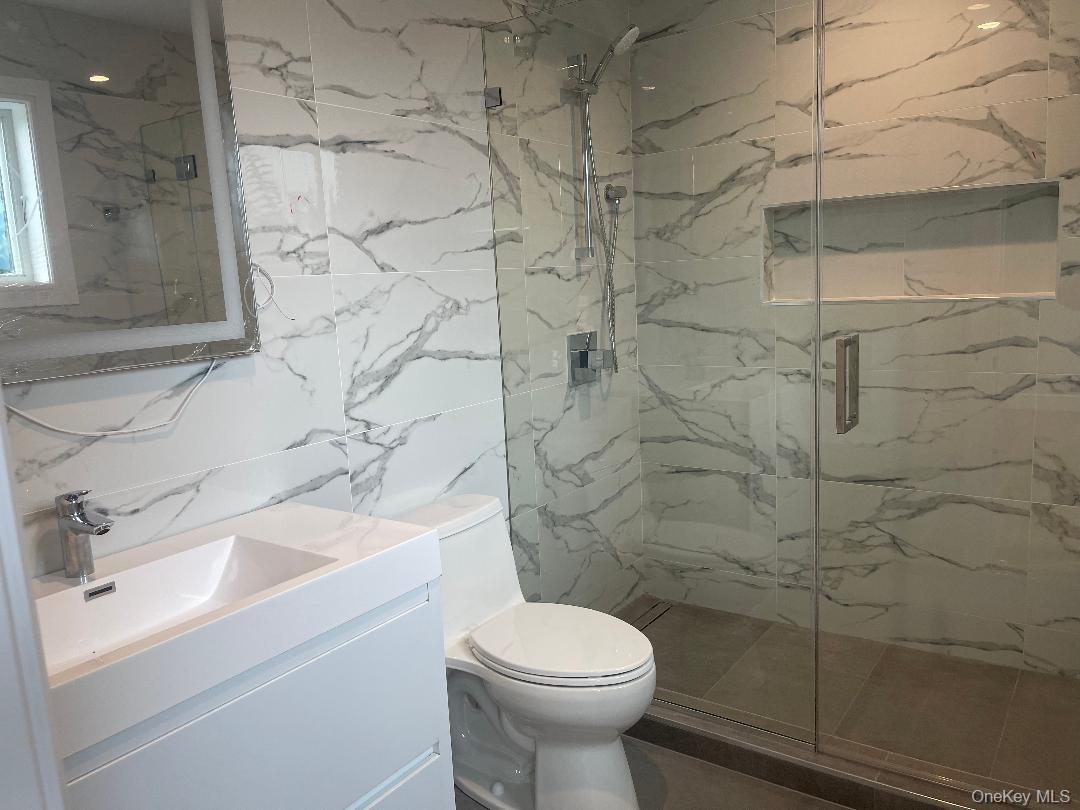 529 E Chester Street # Lower, Long Beach, NY 11561