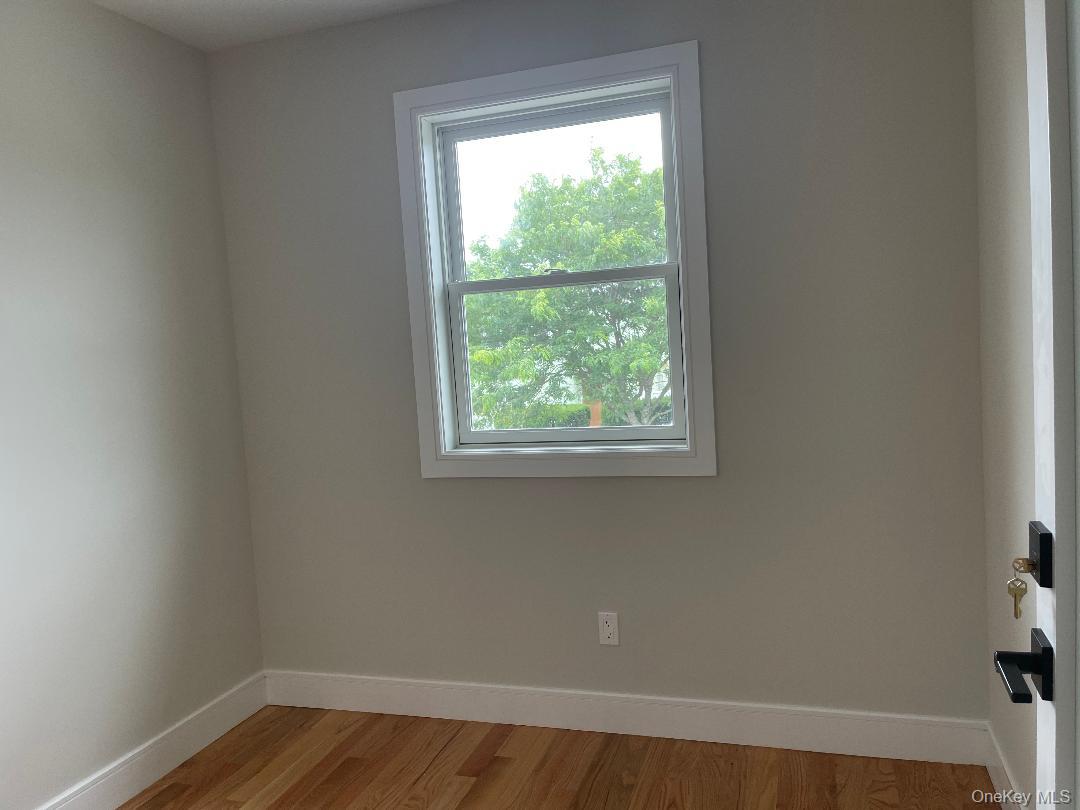 529 E Chester Street # Lower, Long Beach, NY 11561