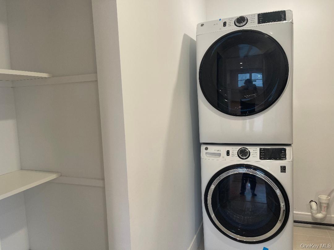 529 E Chester Street # Lower, Long Beach, NY 11561