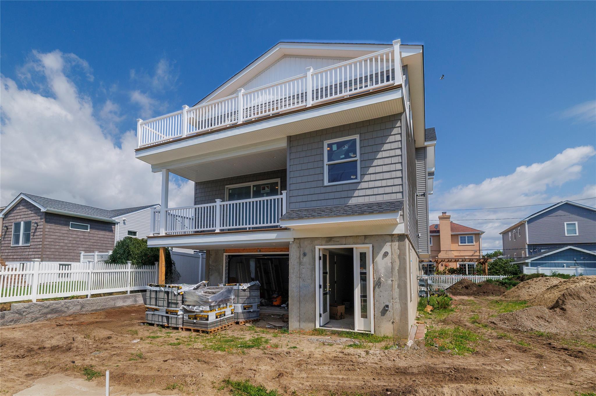 529 E Chester Street, Long Beach, NY 11561