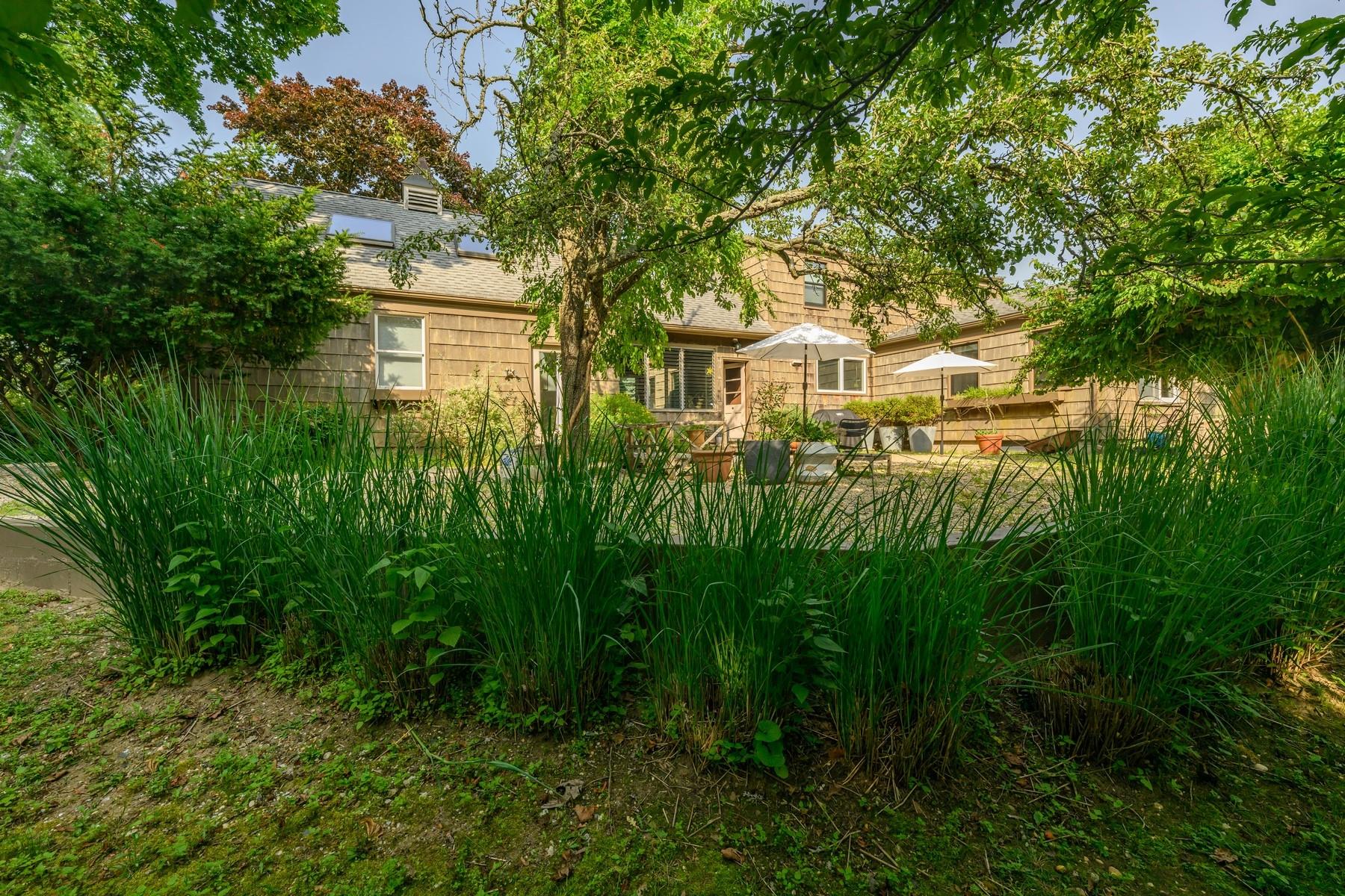 1111 Main Street, Greenport, NY 11944