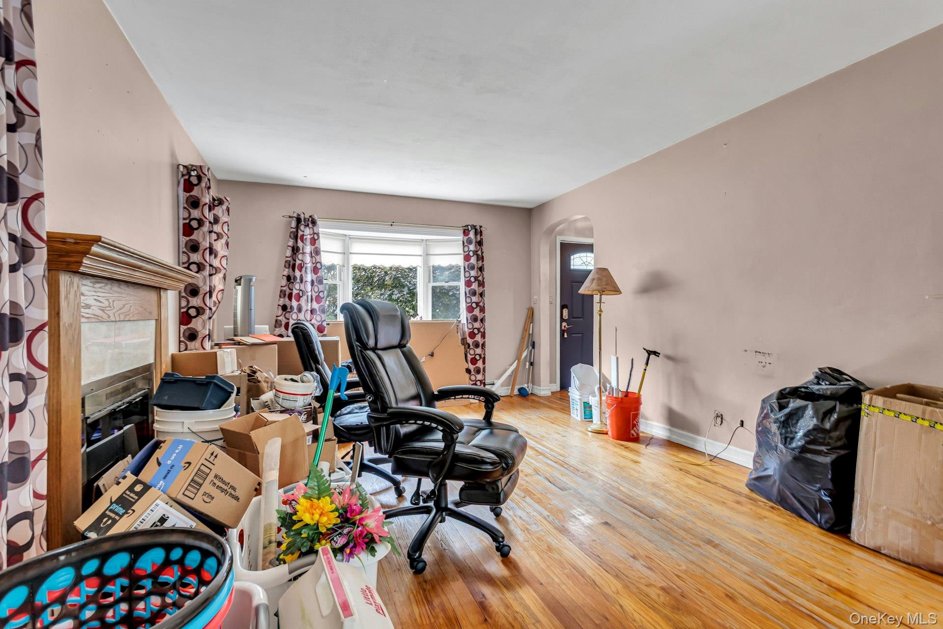 35 Willits Road, Glen Cove, NY 11542