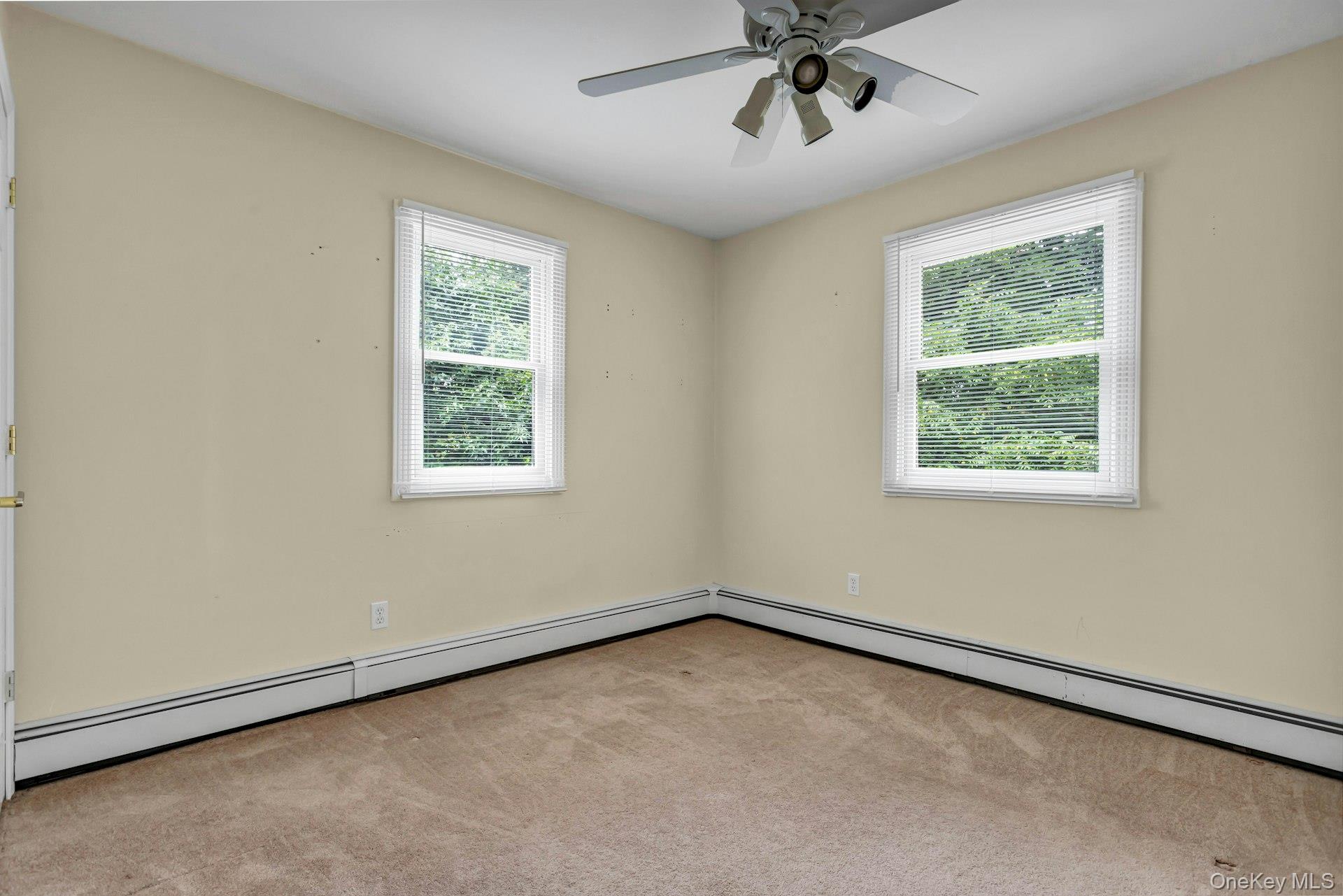 35 Willits Road, Glen Cove, NY 11542