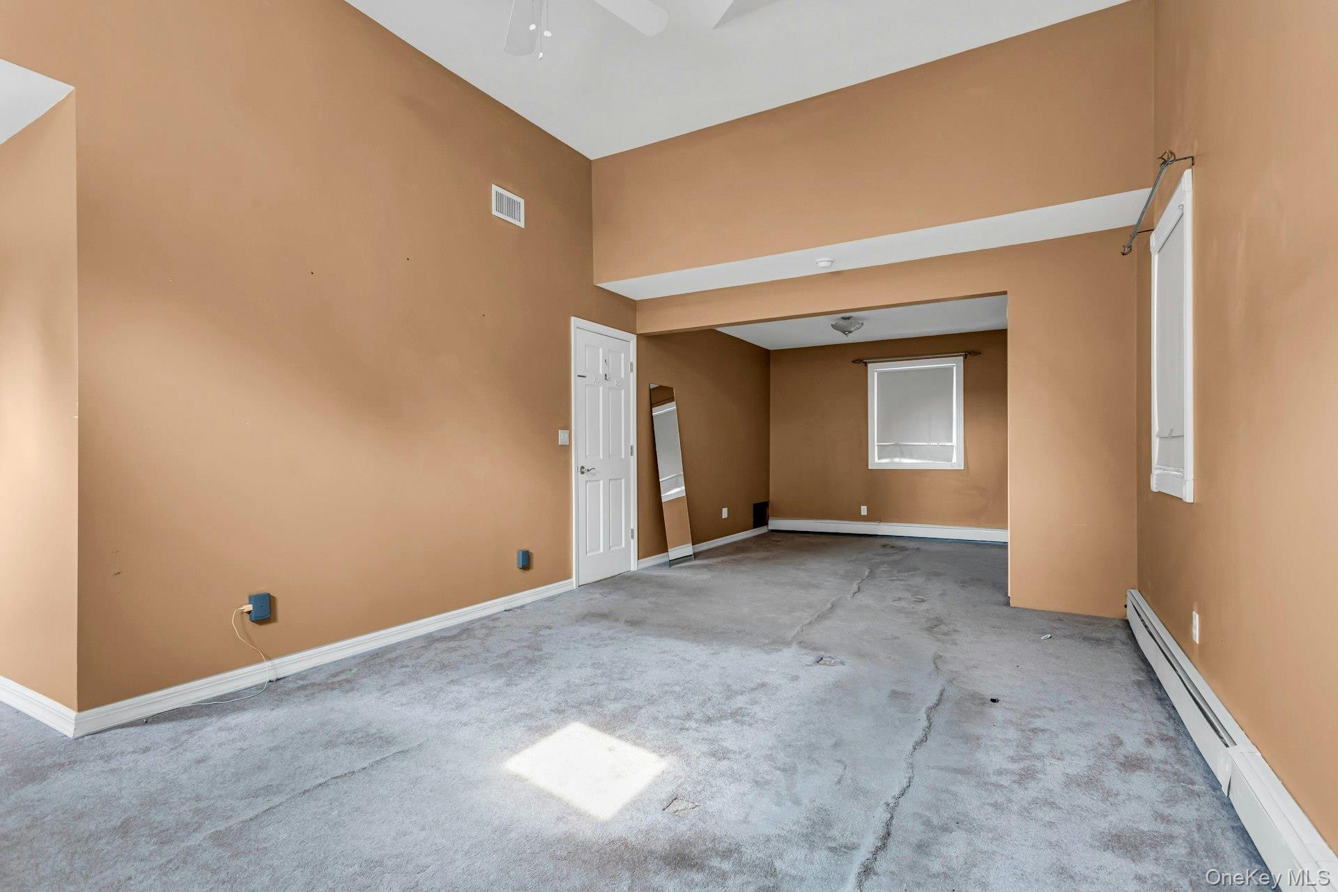 35 Willits Road, Glen Cove, NY 11542