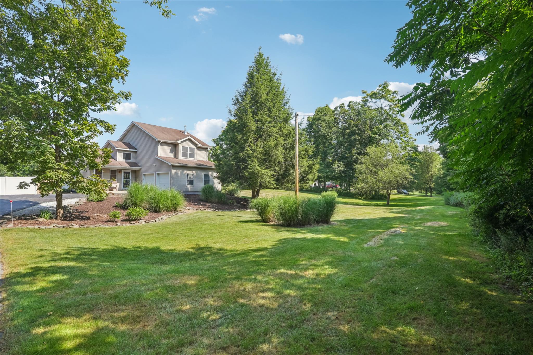 904 W Kaisertown Road, Montgomery, NY 12549