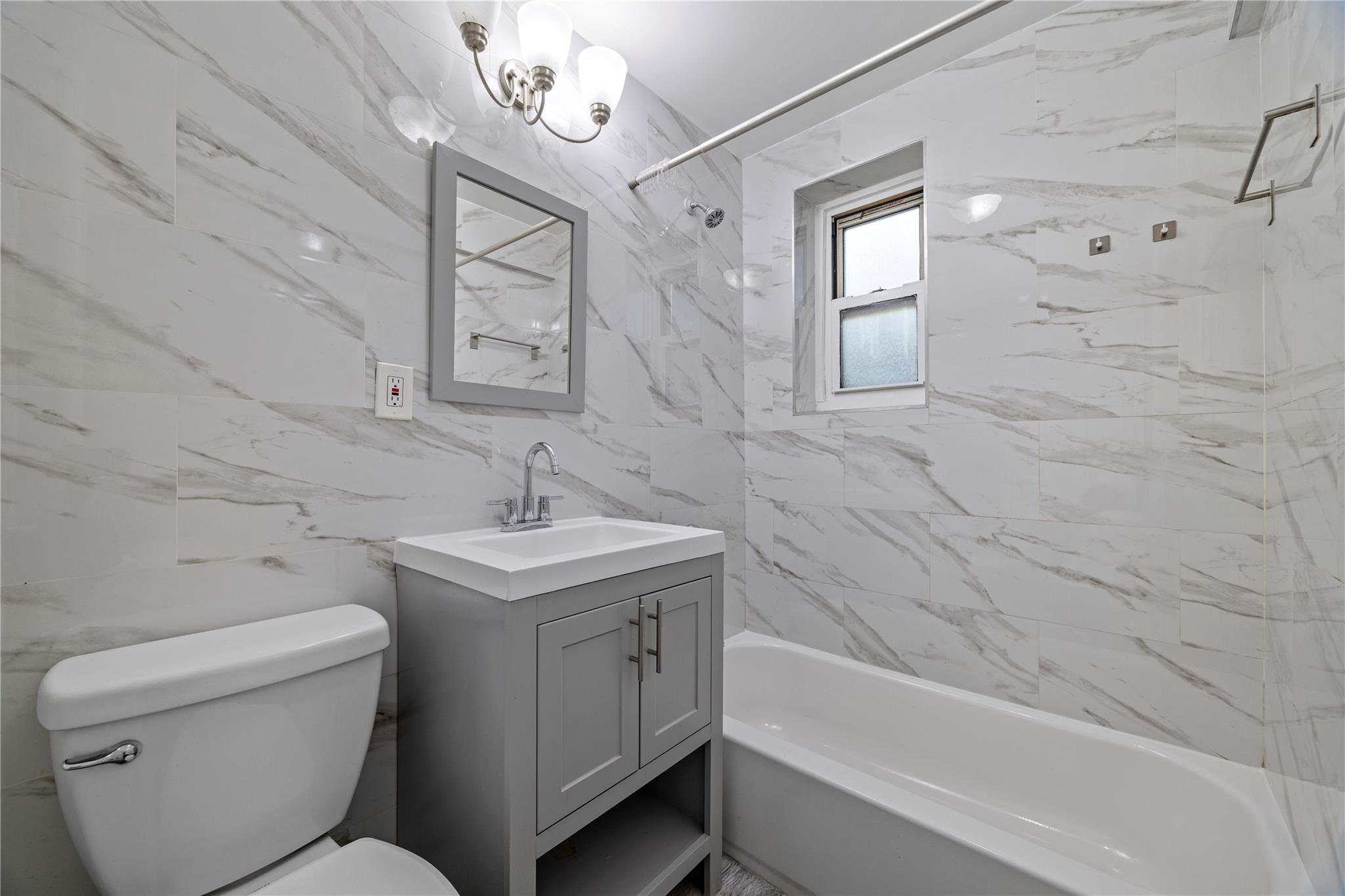 147-31 38th Ave # A33, Flushing, NY 11354