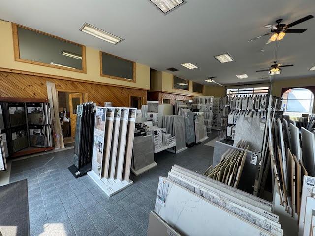 2907 Us Route 9W # 100, New Windsor, NY 12553
