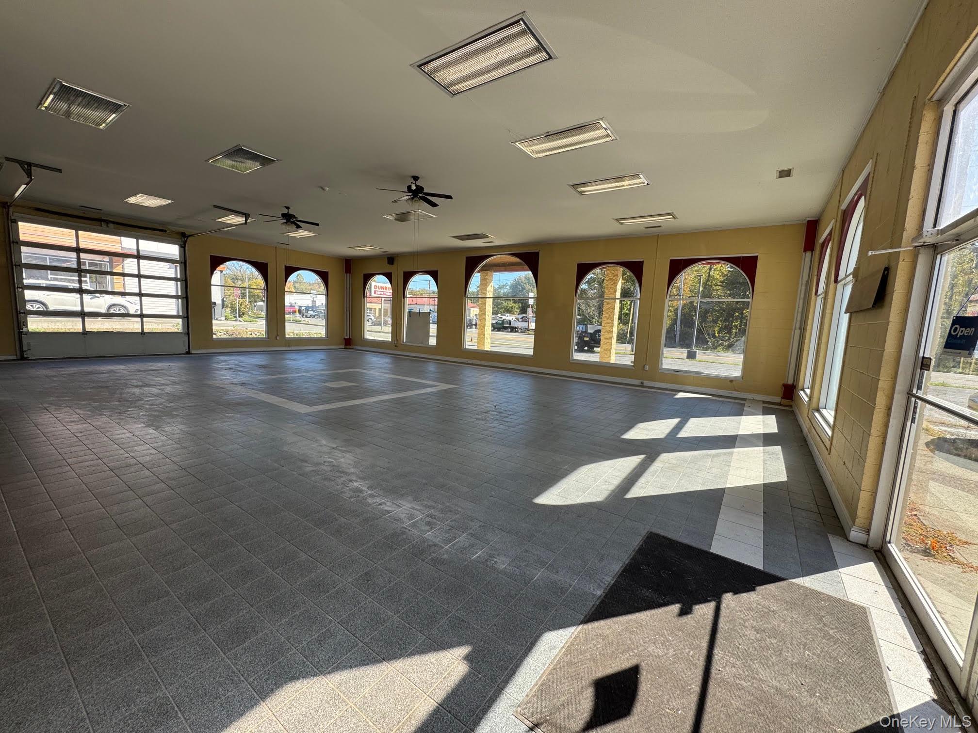 2907 Us Route 9W # 100, New Windsor, NY 12553