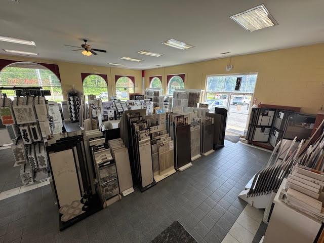 2907 Us Route 9W # 100, New Windsor, NY 12553