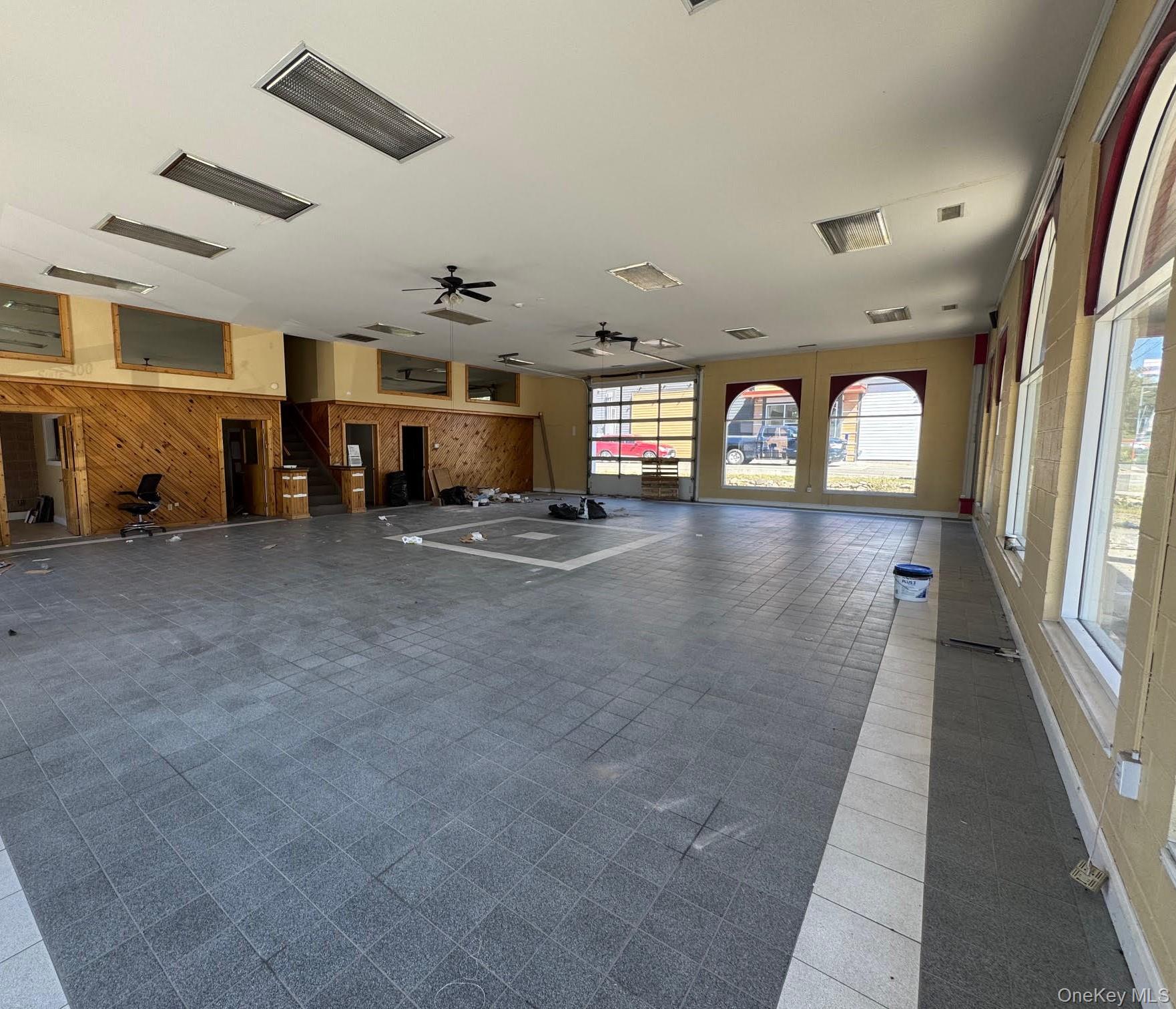 2907 Us Route 9W # 100, New Windsor, NY 12553