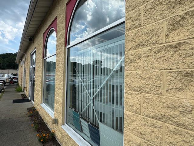 2907 Us Route 9W # 100, New Windsor, NY 12553