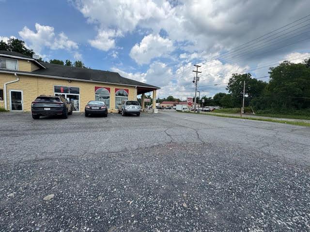 2907 Us Route 9W # 100, New Windsor, NY 12553
