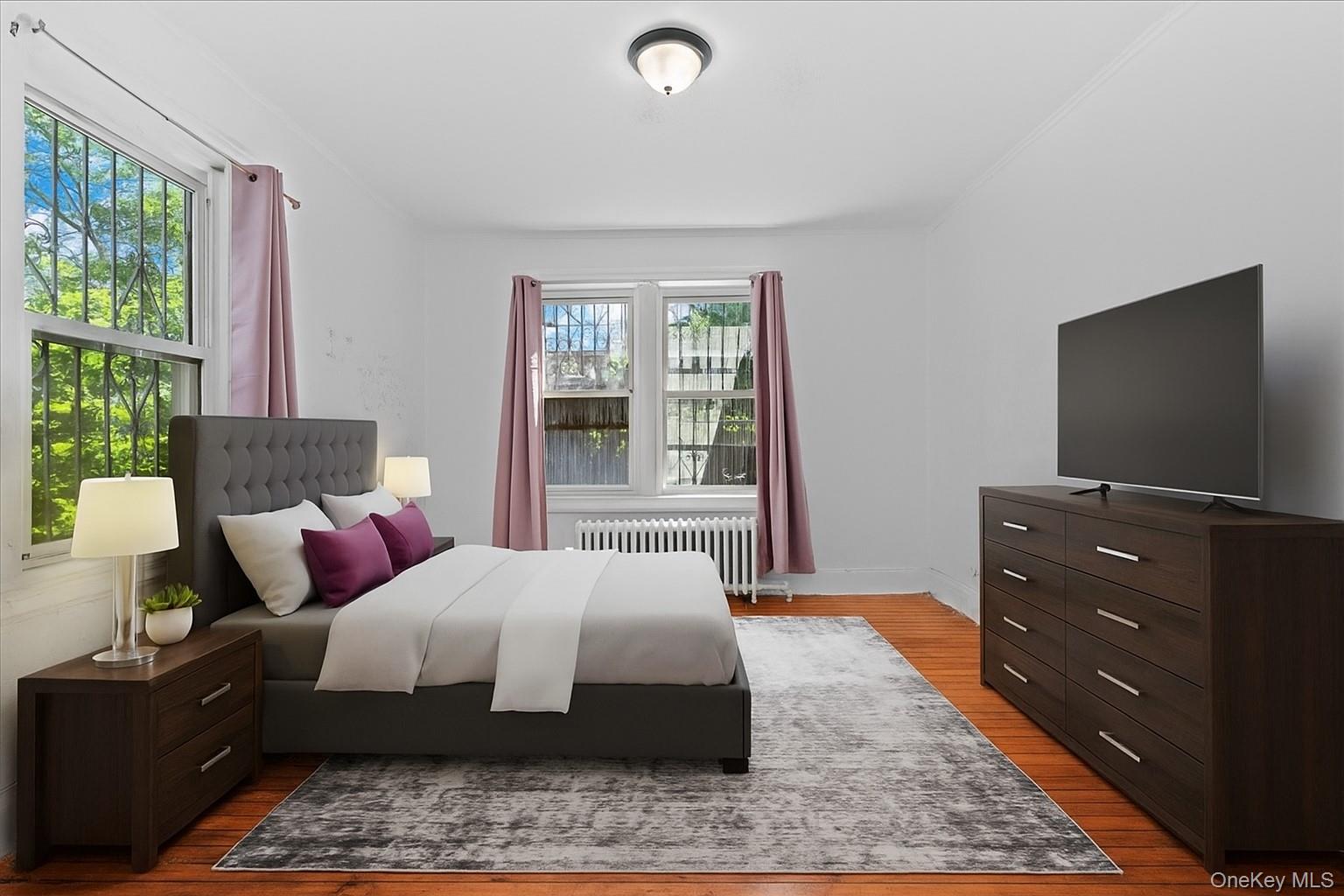 452 Howe Ave, Bronx, NY 10473