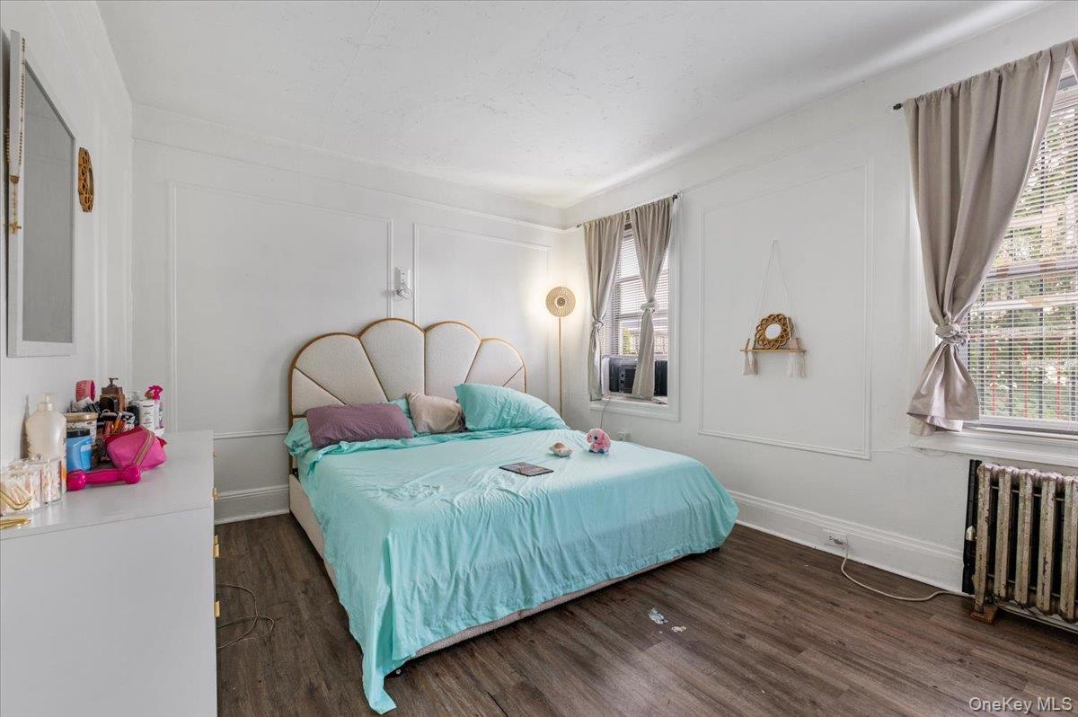 8640 123rd Street, Richmond Hill, NY 11418